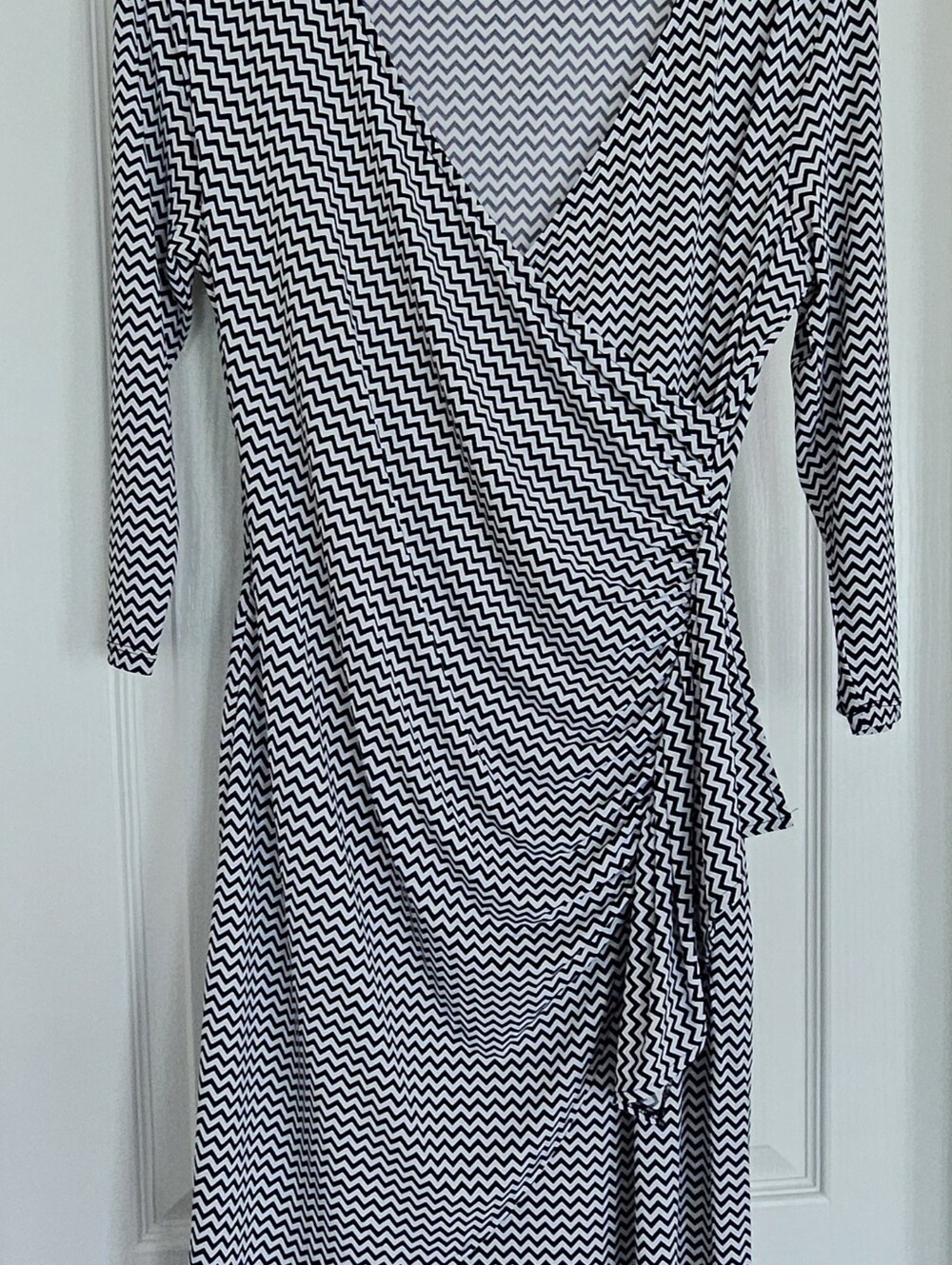New York & Company Black and White Wrap Midi Dress